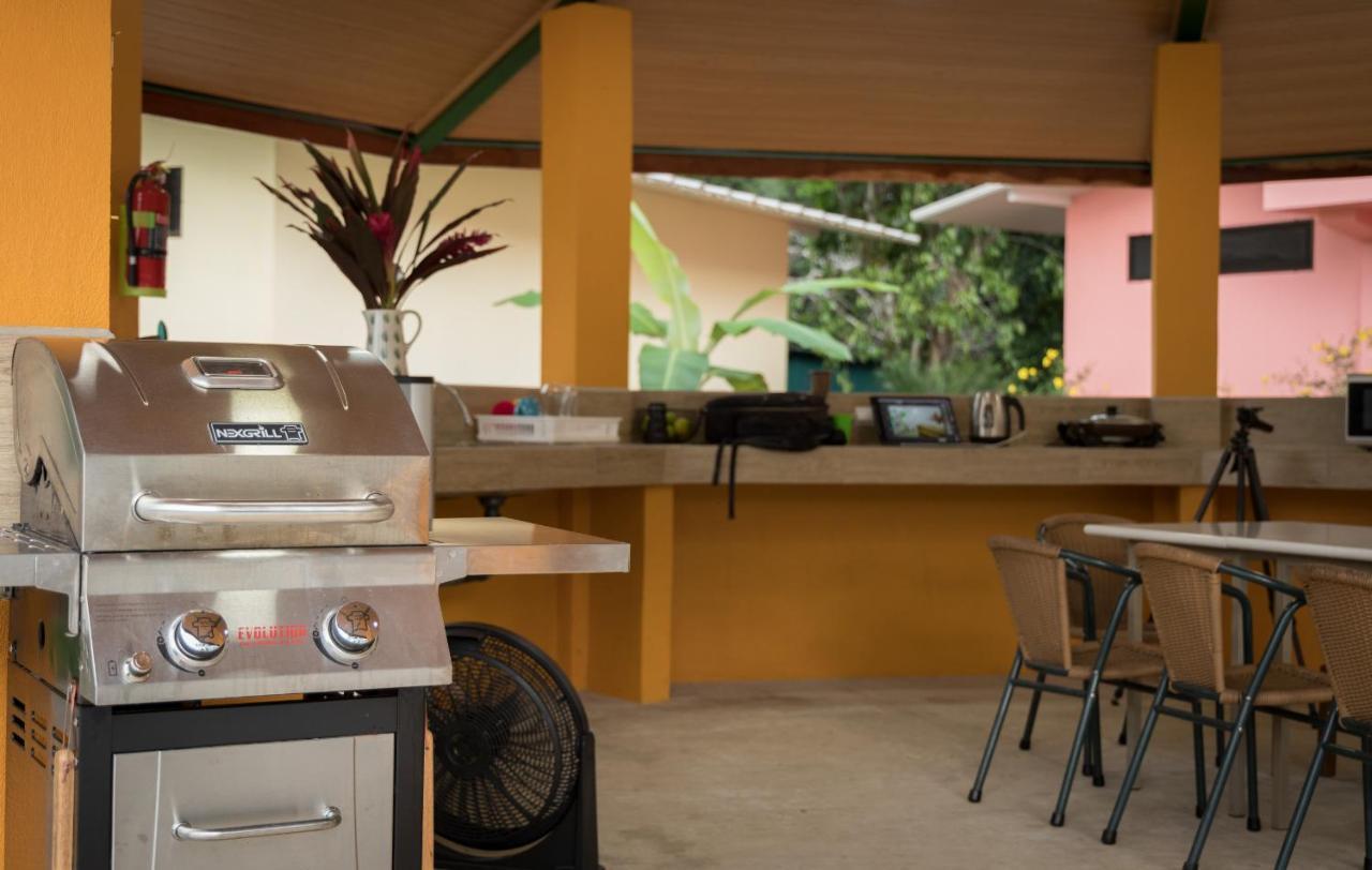 Puerto Viejo Club, Villas & Pool Puerto Viejo de Talamanca Екстериор снимка